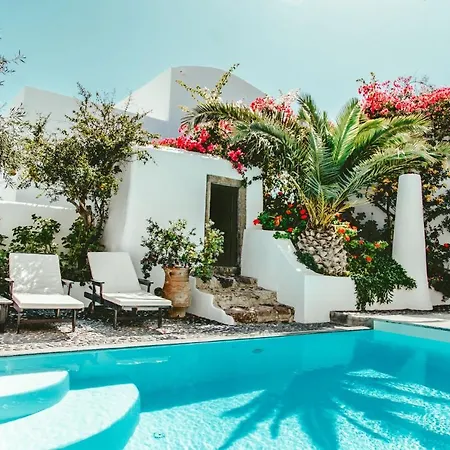 Santorini Heritage Mansion Sophia Megalochori *